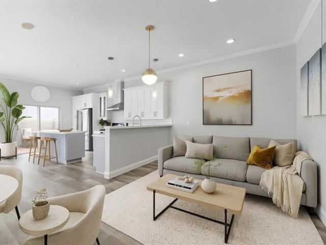House for sale in Dania