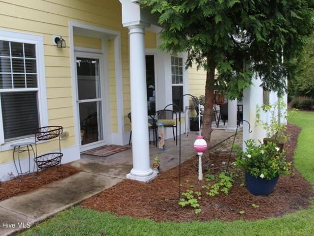 Condo for sale in Newport