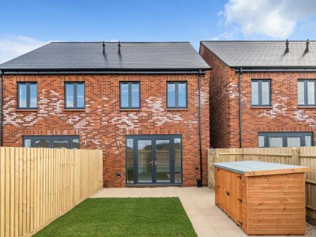House for rent in Evershot, Oxfordshire