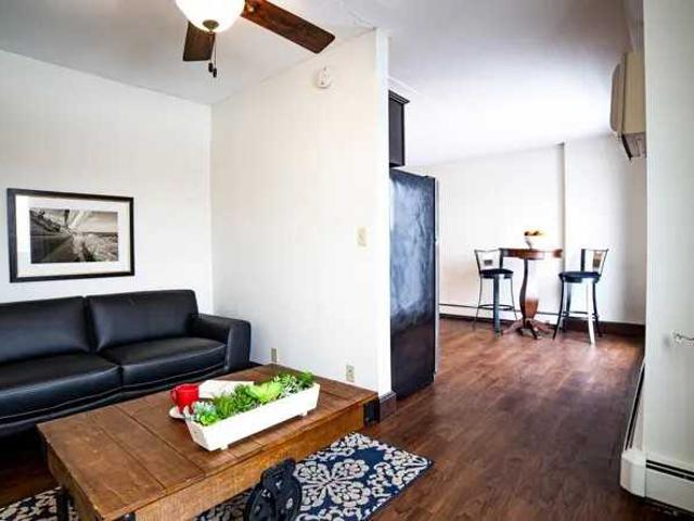 Apartment for rent in Hennepin, Minnesota