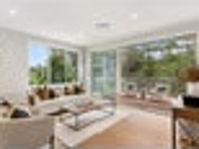 House for sale in Whangaparaoa