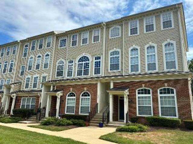 Condo for sale in Upper Marlboro