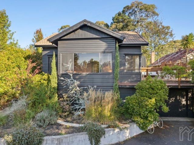 House for sale in Hepburn Springs, Victoria