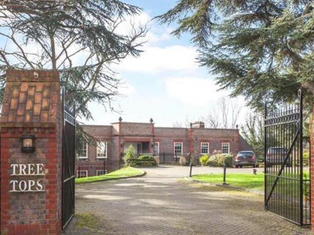 House for sale in Reading