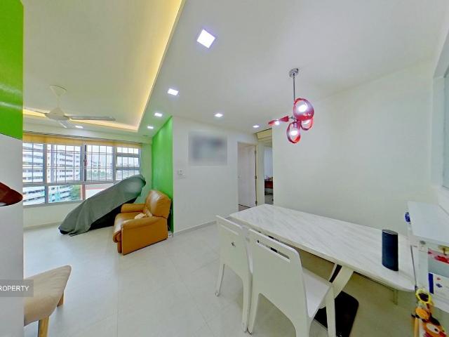 Detached House for sale in 23 North West