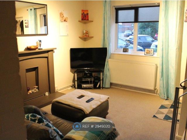 House for rent in Broadfield, Glynde