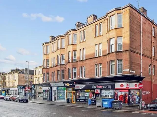 Apartment for rent in Shawmoss, Shawlands