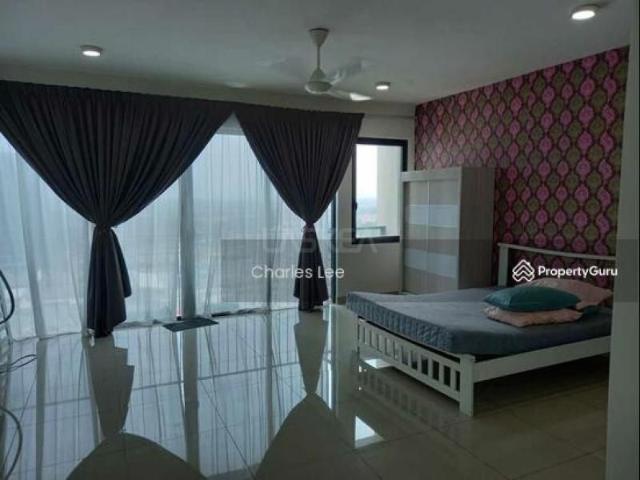 Room for rent in Petaling, Alam Impian