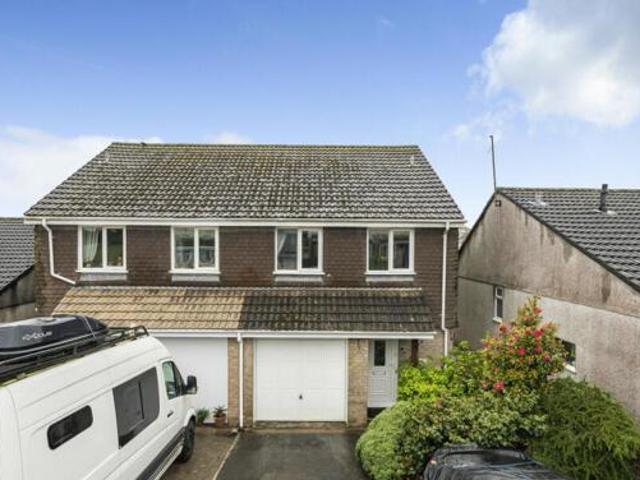 House for sale in Lamellion, Cornwall