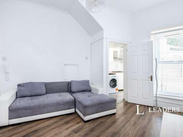 Apartment for rent in West Cliff, Bournemouth
