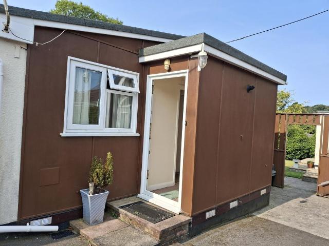 House for rent in Pentewan Valley, London Apprentice