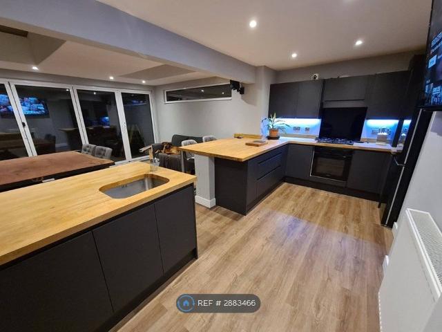 House for rent in Roseworthy, Cornwall