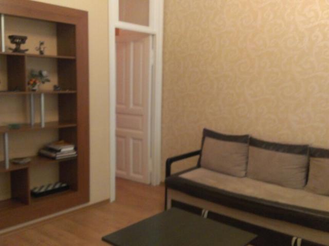 Квартира продажа в Великодолинском, Днепропетровской области