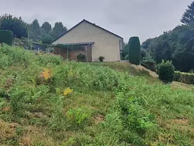 Terrain vente à Treignac, Corrèze
