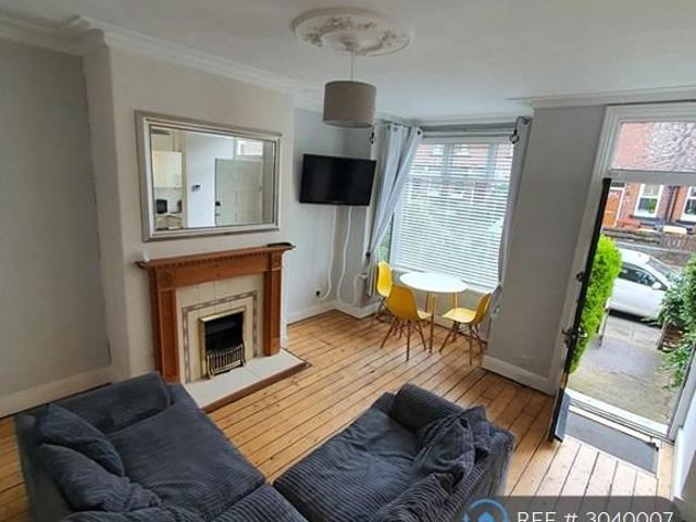 House for rent in Beckett Park, Headingley