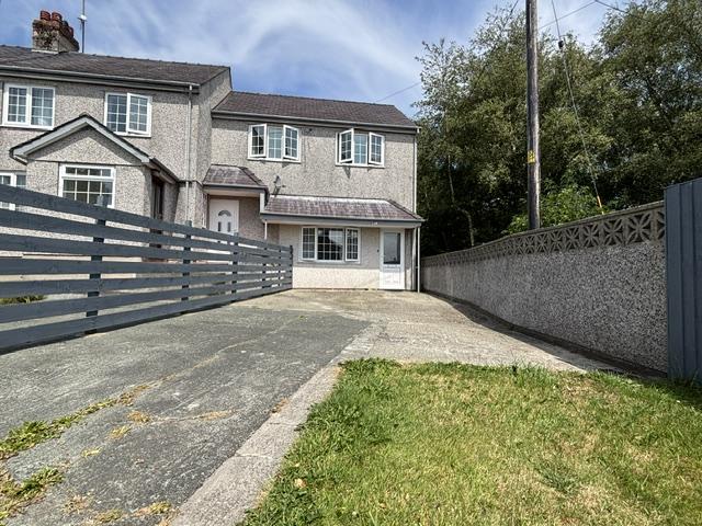 House for rent in Llandegfan, Wales