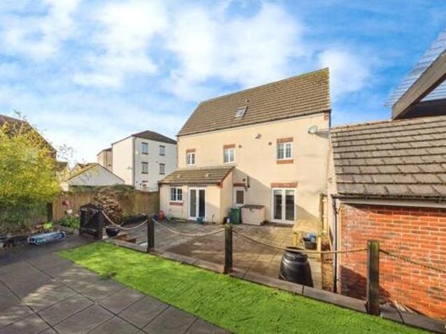 House for sale in Carmarthen, Wales