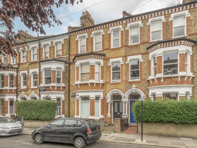 Apartment for rent in Clapham, Greater London