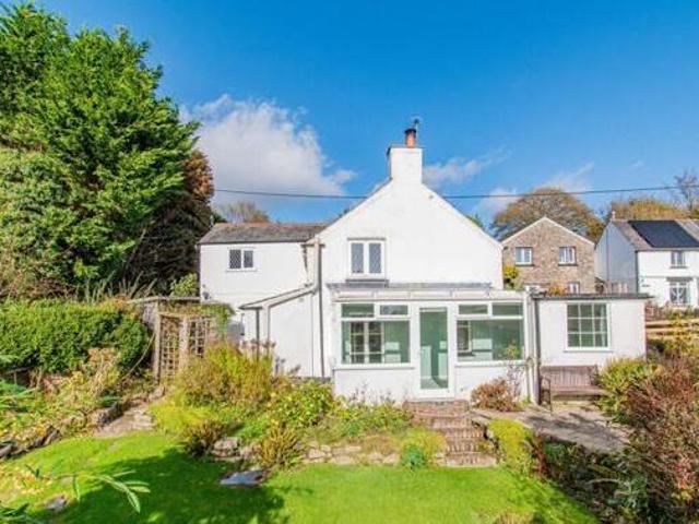 House for sale in Lamellion, Cornwall