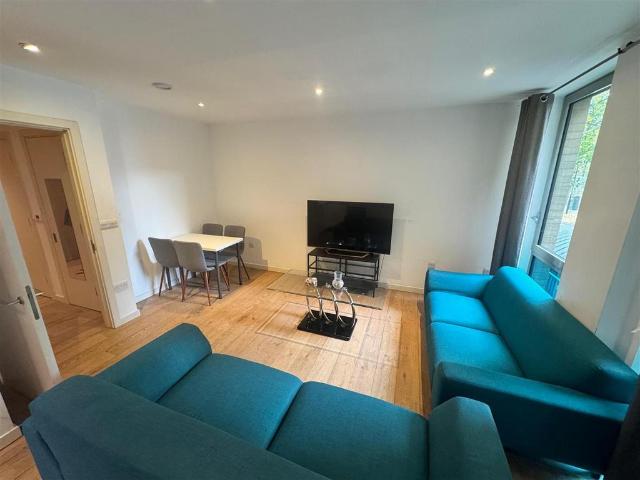 House for rent in Barnsbury, Greater London