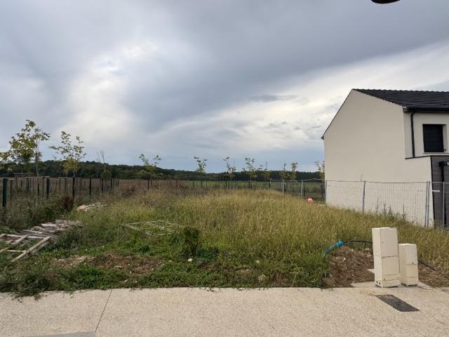 Terrain vente à France métropolitaine, Tremblay-en-france