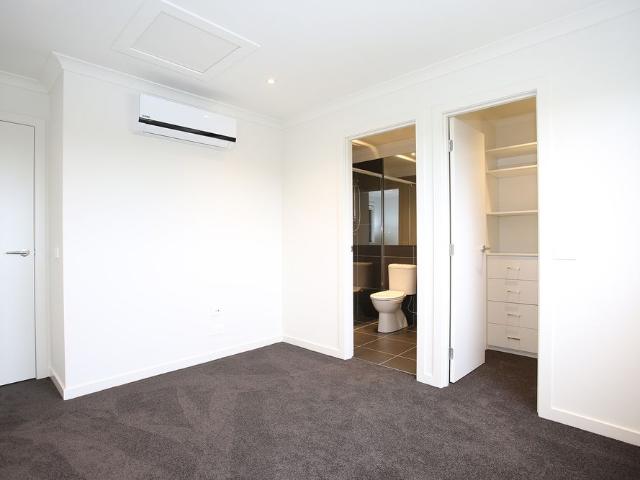 Townhouse for rent in Camerons Creek, Victoria