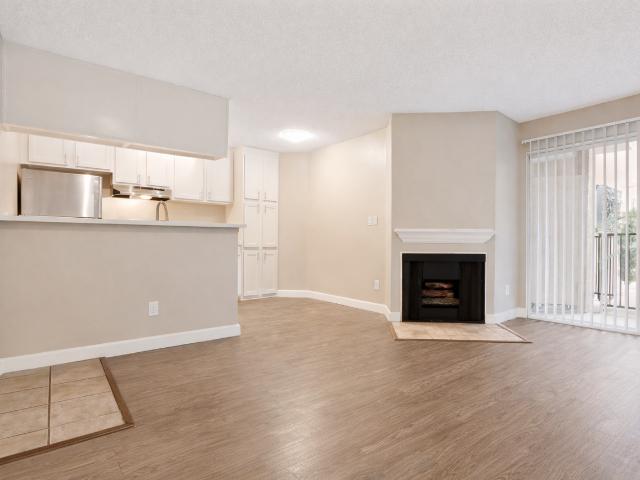 Apartment for rent in Canoga Park, California