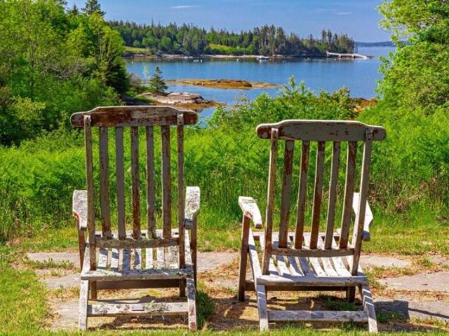 House for sale in Maine