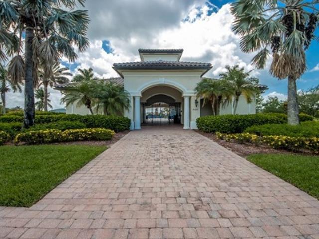 House for sale in Fort Myers, Florida