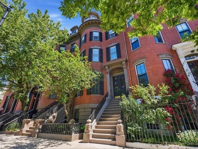 Condo for sale in Boston, Massachusetts