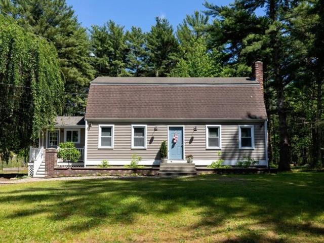 House for sale in South Carver, Carver