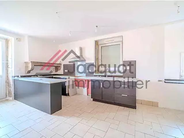 Maison location à Trenal