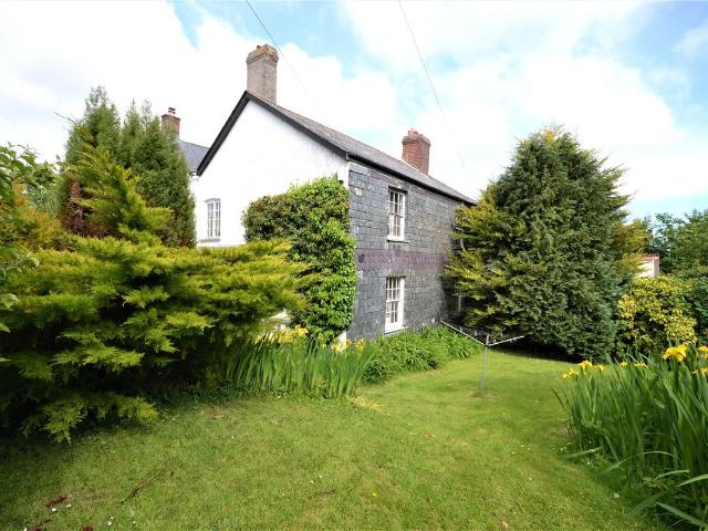 House for rent in Tredinnick, Cornwall