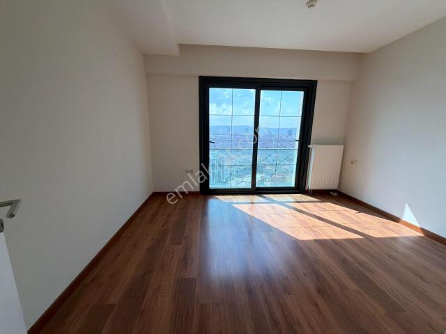 Ataşehir, İstanbul içerisinde kiralık mülk