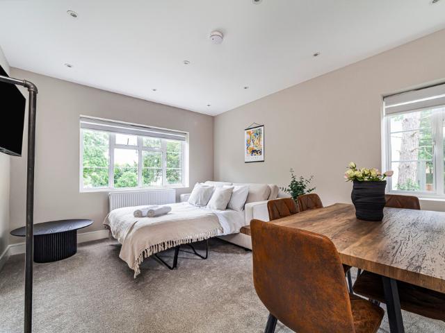 Apartment for rent in Preston, Greater London