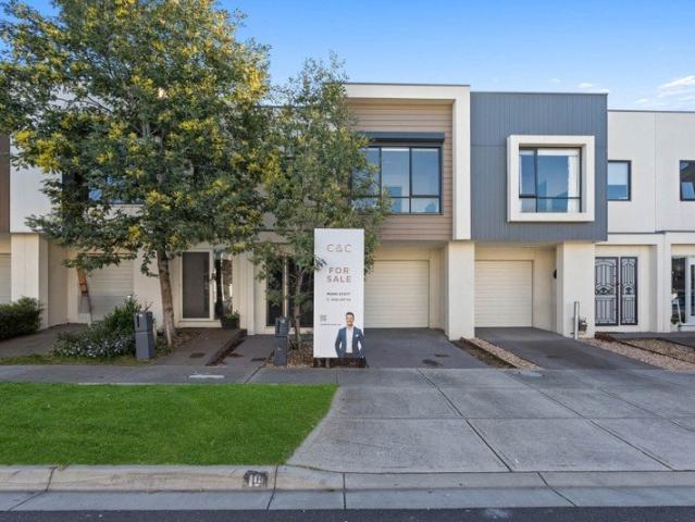 Townhouse for sale in Camerons Creek, Victoria