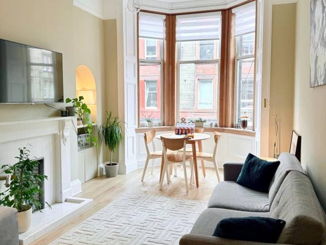 Apartment for rent in Hillside, Leith