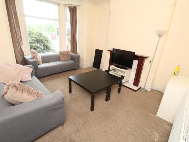 House for rent in Lady Bay, Barton In Fabis