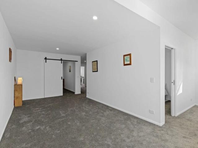Apartment for rent in Poets Block, Upper Hutt