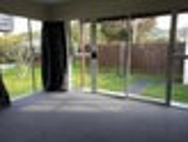 Apartment for rent in Pauatahanui, Wellington