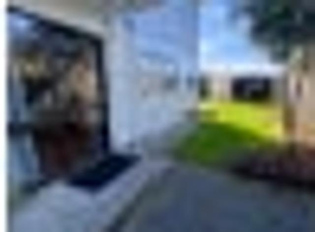 Townhouse for rent in Pauatahanui, Wellington