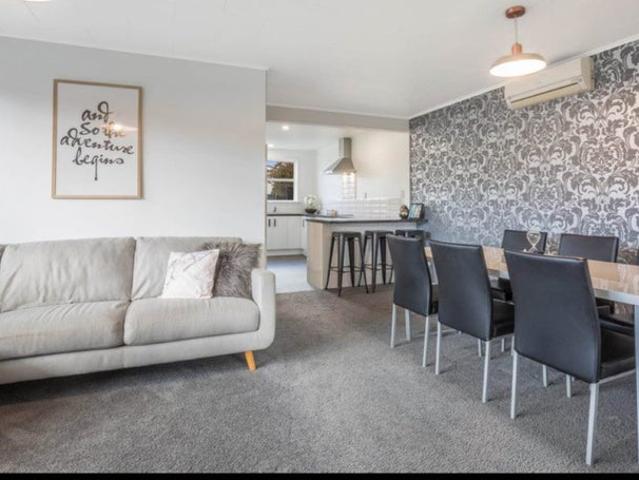Apartment for rent in Pauatahanui, Wellington