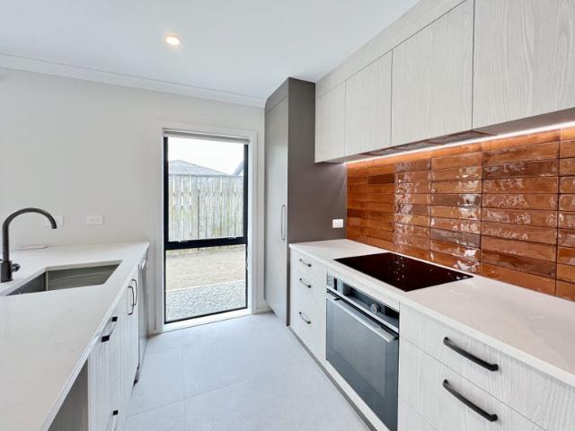 House for rent in Pauatahanui, Wellington