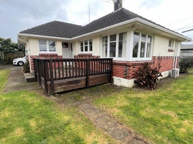 House for rent in Pauatahanui, Wellington