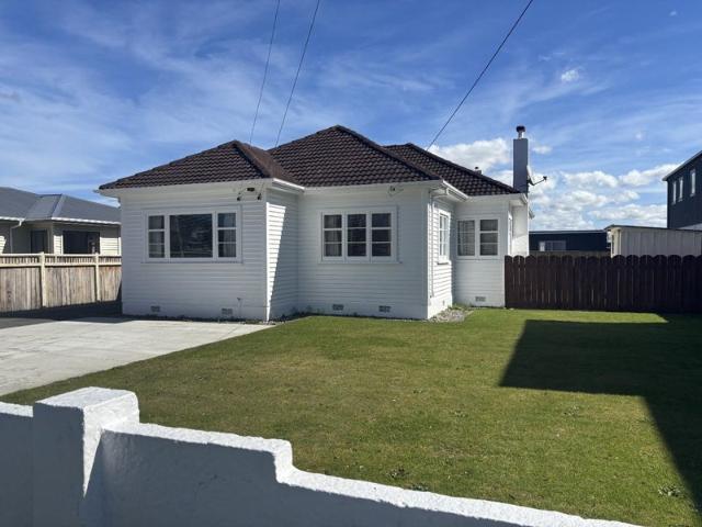 House for rent in Poets Block, Upper Hutt