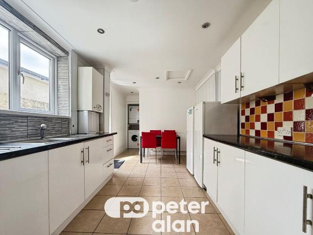 Apartment for rent in Falcon Lodge, Wales