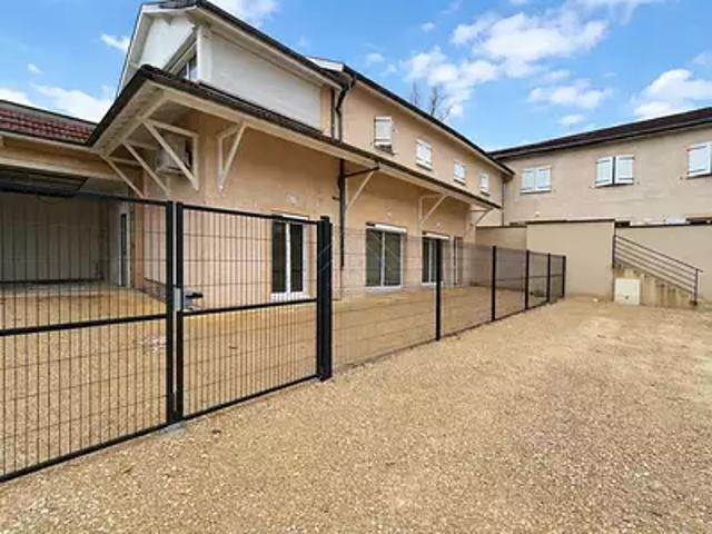 Appartement vente à La Tour-du-Pin, Trept