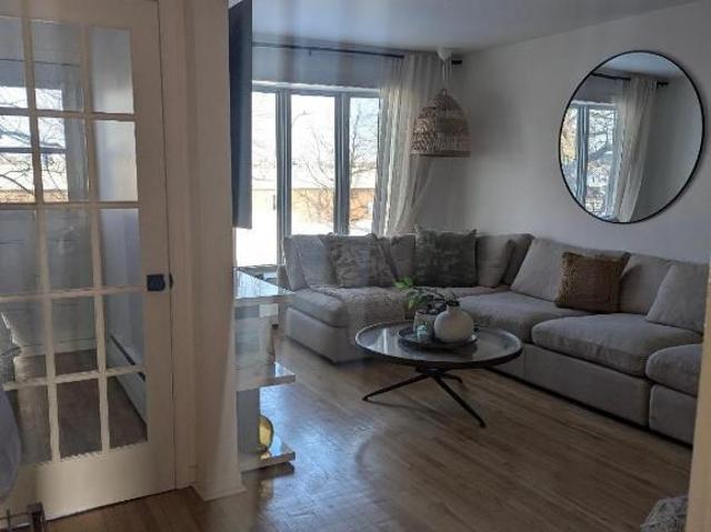 Apartment for rent in St. Leonard's, Quebec