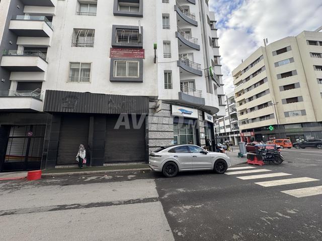Local commercial vente à Anfa, Gharb-Chrarda-Beni Hssen