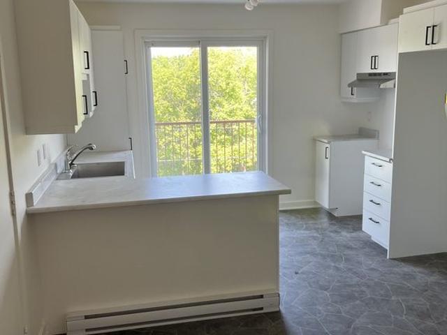 Apartment for rent in Laurentides, Quebec